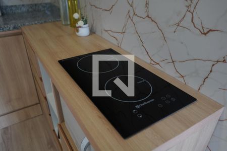 Cozinha de apartamento para alugar com 2 quartos, 45m² em Brás, São Paulo