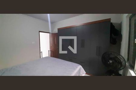 Casa à venda com 2 quartos, 200m² em Km 18, Osasco