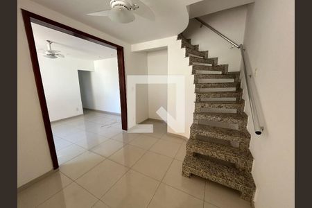 Sala de Jantar de casa para alugar com 3 quartos, 130m² em Rocha Miranda, Rio de Janeiro