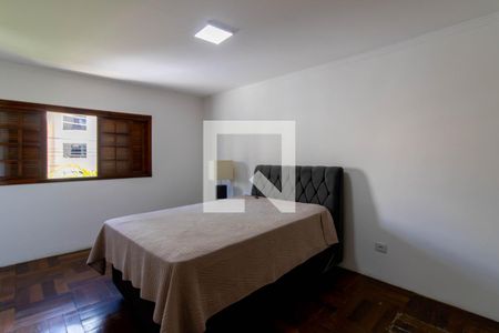 Quarto 1 de casa à venda com 3 quartos, 400m² em Vila Augusta, Guarulhos