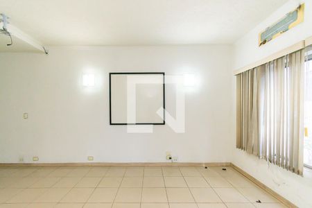 Sala de casa à venda com 3 quartos, 270m² em Jardim Avelino, São Paulo