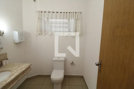 Lavabo de casa para alugar com 3 quartos, 270m² em Jardim Avelino, São Paulo
