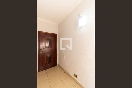 Hall de entrada de casa à venda com 3 quartos, 270m² em Jardim Avelino, São Paulo