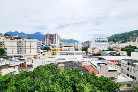 Vista de apartamento à venda com 2 quartos, 55m² em Vila Isabel, Rio de Janeiro