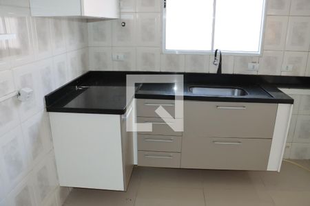 Casa de Condomínio para alugar com 2 quartos, 55m² em Jardim Petropolis, Cotia