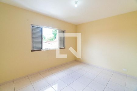 Quarto 2 de casa para alugar com 2 quartos, 120m² em Vila Guarani (zona Sul), São Paulo
