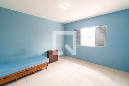 Quarto 1 de casa para alugar com 2 quartos, 120m² em Vila Guarani (zona Sul), São Paulo