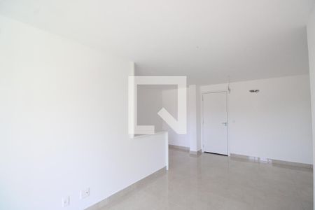 Sala de apartamento para alugar com 2 quartos, 70m² em Taquara, Rio de Janeiro