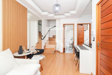 Sala de casa de condomínio para alugar com 2 quartos, 70m² em Vila Regina, São Paulo