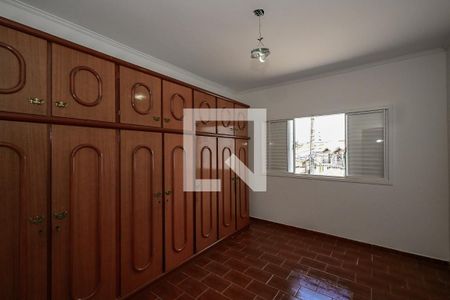 Quarto 1 de casa à venda com 4 quartos, 287m² em Parque Pinheiros, Taboão da Serra