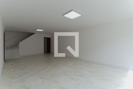 Sala de estar de casa para alugar com 3 quartos, 450m² em Casa Verde, São Paulo