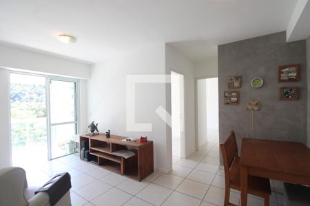 Sala de apartamento à venda com 2 quartos, 66m² em Barra da Tijuca, Rio de Janeiro