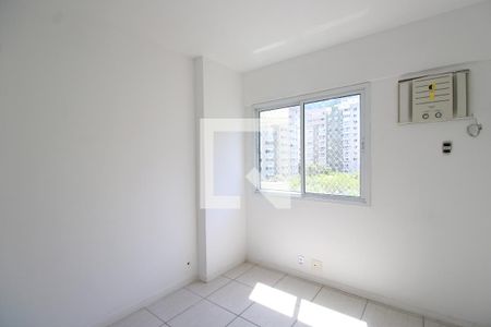 Quarto  de apartamento à venda com 2 quartos, 66m² em Barra da Tijuca, Rio de Janeiro