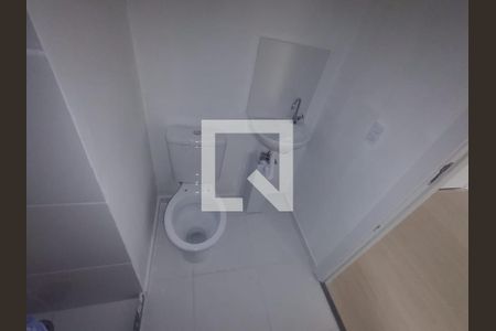 Banheiro de apartamento à venda com 1 quarto, 29m² em Santo Amaro, São Paulo