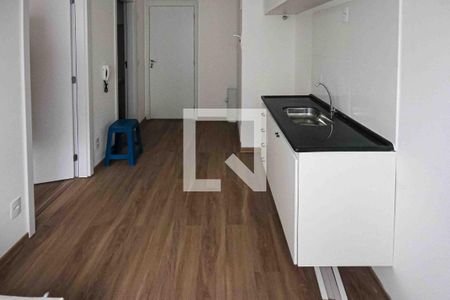 Cozinha de apartamento para alugar com 1 quarto, 24m² em Vila Prudente, São Paulo