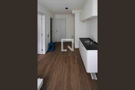 Cozinha de apartamento para alugar com 1 quarto, 24m² em Vila Prudente, São Paulo