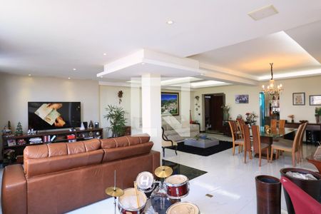 Sala de apartamento para alugar com 4 quartos, 203m² em Novo São Lucas, Belo Horizonte