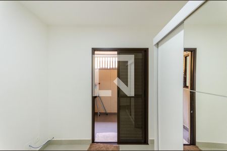 Quarto 1 de apartamento para alugar com 2 quartos, 42m² em Vila dos Remedios, São Paulo