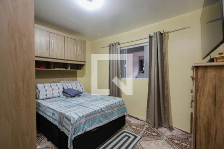 Quarto de casa para alugar com 1 quarto, 70m² em Vila Iasi, Taboão da Serra