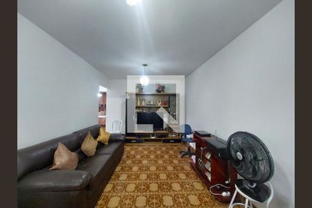 Sala de casa à venda com 3 quartos, 300m² em Jardim Diomar, São Paulo