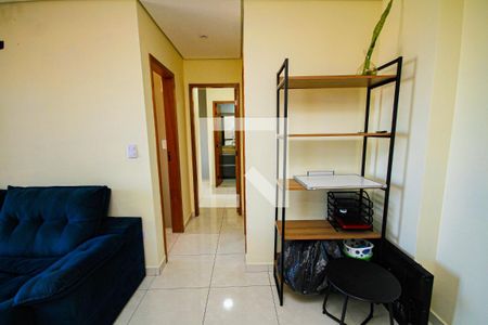 Sala de apartamento para alugar com 2 quartos, 66m² em Aviação, Praia Grande