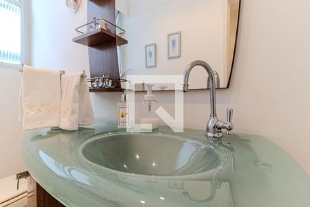 Lavabo de apartamento à venda com 4 quartos, 270m² em Santa Cecilia, São Paulo