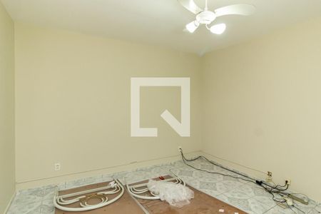 Quarto 2 de casa para alugar com 2 quartos, 102m² em Vila Verde, São Paulo