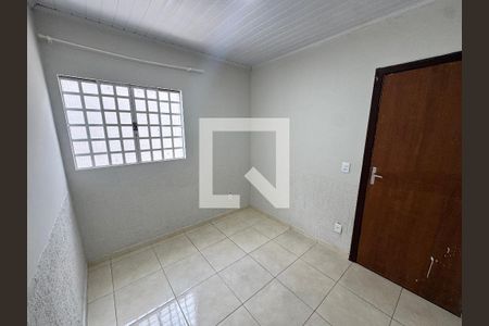 Casa para alugar com 3 quartos, 150m² em  Riacho Fundo I, Brasília