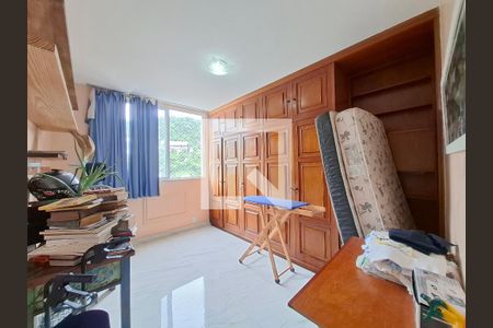 Quarto 1 de apartamento à venda com 3 quartos, 81m² em Laranjeiras, Rio de Janeiro