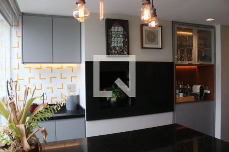 Varanda gourmet de apartamento à venda com 3 quartos, 129m² em Vila Anastácio, São Paulo