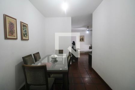 Sala de apartamento para alugar com 3 quartos, 102m² em Barra Funda, Guarujá
