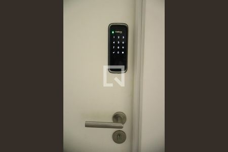Porte eletronica de apartamento para alugar com 1 quarto, 54m² em Stella Maris, Salvador