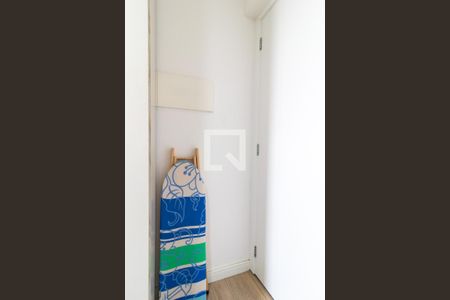 Detalhe de kitnet/studio para alugar com 1 quarto, 18m² em Rebouças, Curitiba