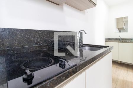 Detalhe de kitnet/studio para alugar com 1 quarto, 18m² em Rebouças, Curitiba