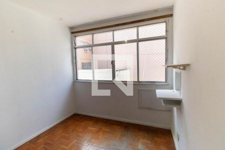 Quarto 1 de apartamento para alugar com 2 quartos, 65m² em Icaraí, Niterói