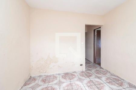 Quarto 1 de casa para alugar com 2 quartos, 250m² em Jardim Senice, São Paulo