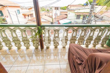 casa 2: varanda de casa à venda com 2 quartos, 180m² em Conjunto Confisco, Belo Horizonte