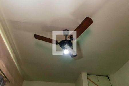 Casa da frente - Suíte 1 de casa à venda com 6 quartos, 480m² em Penha, Rio de Janeiro