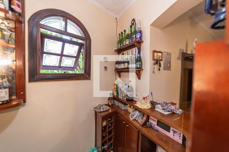 Casa à venda com 4 quartos, 267m² em Cangaiba, São Paulo