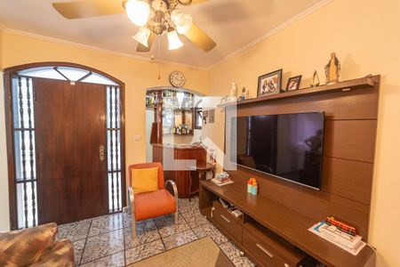 Casa à venda com 4 quartos, 267m² em Cangaiba, São Paulo