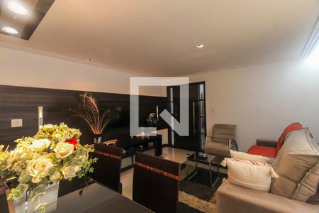 Sala de casa à venda com 4 quartos, 250m² em Vila California, São Paulo