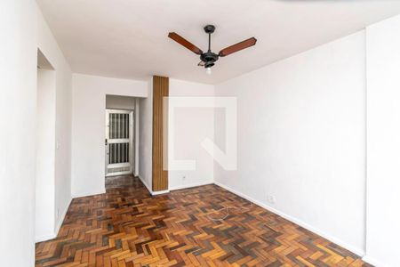 Sala de apartamento para alugar com 2 quartos, 65m² em Olaria, Rio de Janeiro