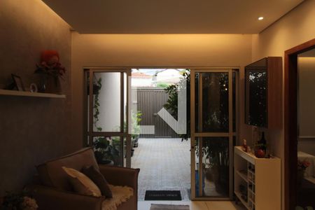 Sala de casa à venda com 3 quartos, 189m² em Santa Monica, Belo Horizonte