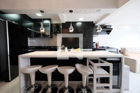 Sala/Cozinha de apartamento à venda com 2 quartos, 58m² em Vila Rio Branco, São Paulo