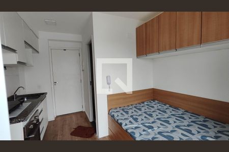 Quarto e cozinha de kitnet/studio para alugar com 1 quarto, 16m² em Cidade Antônio Estêvão de Carvalho, São Paulo