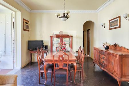 Sala  de apartamento à venda com 3 quartos, 172m² em Laranjeiras, Rio de Janeiro