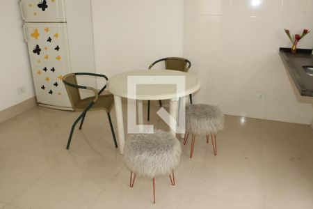 Casa de Condomínio para alugar com 3 quartos, 110m² em Caucaia do Alto, Cotia