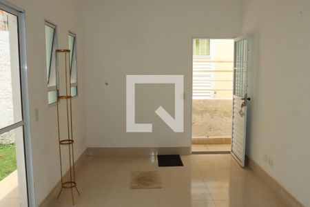 Casa de Condomínio para alugar com 3 quartos, 110m² em Caucaia do Alto, Cotia