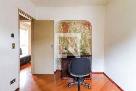 Quarto 1 de apartamento para alugar com 2 quartos, 40m² em Jaguaré, São Paulo