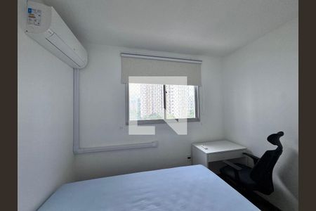 Quarto 1 de apartamento para alugar com 2 quartos, 56m² em Barra da Tijuca, Rio de Janeiro